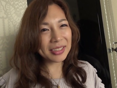 Gotporn   398con-049　35歳の天然ボディ・ブラのホックも弾け飛ぶ迫力満点gカップ 