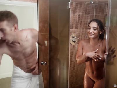 Gotporn danny surprise anal alongside